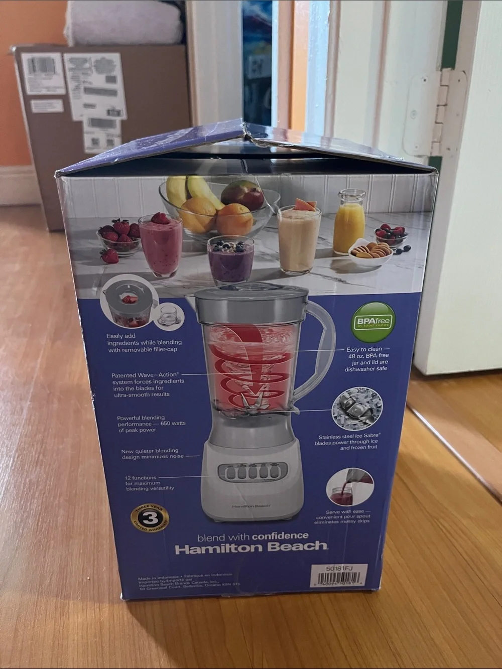 Hamilton Beach White and Blue 12-Function Countertop Blender
